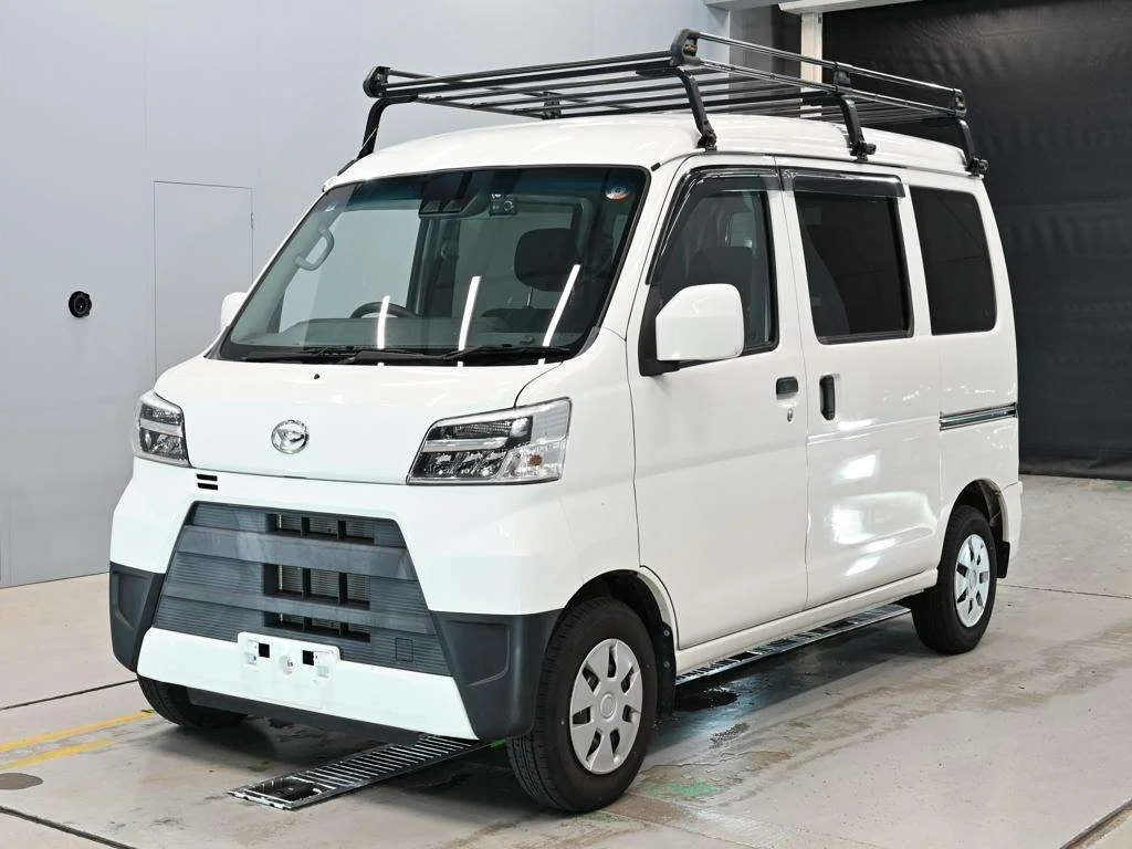 Daihatsu Hijet Cargo S321V 2020